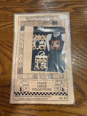 Raggedy Anna and Andrew Appliqué Panel - Cream and Black